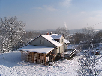 Dom na wzgórzu